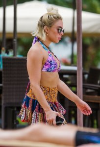 Gabby Allen Sexy TheFappeningBlog.com 18.jpg