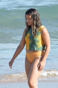 Gina Rodriguez Sexy TheFappeningBlog.com 11.jpg