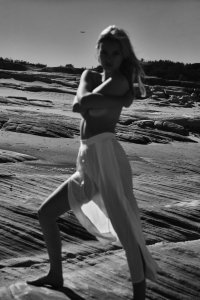 Elodie Russell Nude TheFappeningBlog.com 2.jpg