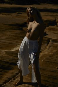 Elodie Russell Nude TheFappeningBlog.com 14.jpg