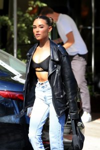 Madison Beer Sexy TheFappeningBlog.com 18.jpg