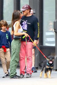 Emily Ratajkowski Sexy TheFappeningBlog.com 8.jpg