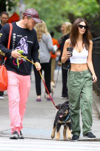 Emily Ratajkowski Sexy TheFappeningBlog.com 17.jpg