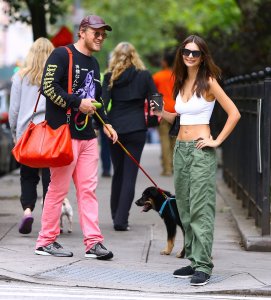 Emily Ratajkowski Sexy TheFappeningBlog.com 15.jpg