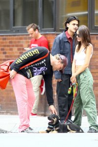 Emily Ratajkowski Sexy TheFappeningBlog.com 29.jpg