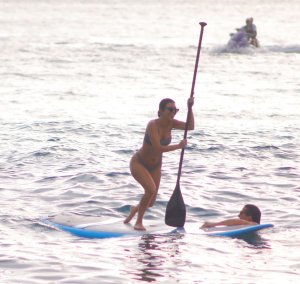 Kim Kardashian & Kourtney Kardashian Sexy TheFappeningBlog.com 17.jpg