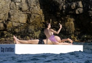 Ryan Seacrest girlfriend TheFappeningBlog.com 10.jpg