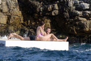 Ryan Seacrest girlfriend TheFappeningBlog.com 20.jpg