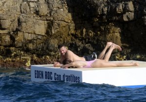 Ryan Seacrest girlfriend TheFappeningBlog.com 78.jpg