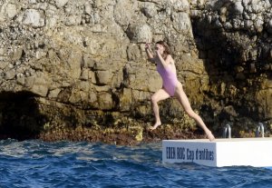 Ryan Seacrest girlfriend TheFappeningBlog.com 95.jpg