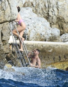 Ryan Seacrest girlfriend TheFappeningBlog.com 112.jpg