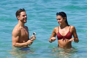 Hayley Erbert Sexy TheFappeningBlog.com 35.jpg