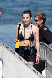 Bella Thorne, Chantel Jeffries Sexy TheFappeningBlog.com 30.jpg