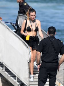 Bella Thorne, Chantel Jeffries Sexy TheFappeningBlog.com 31.jpg