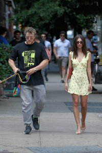 Emily Ratajkowski Sexy TheFappeningBlog.com 19.jpg