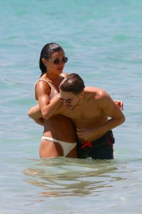 Hayley Erbert Sexy TheFappeningBlog.com 11.jpg