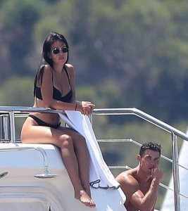 Georgina Rodriguez Sexy TheFappeningBlog.com 8.jpg