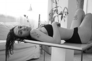 Shay Ray Nude TheFappeningBlog.com 15.jpg