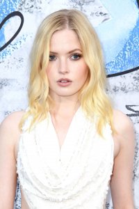 Ellie Bamber Sexy TheFappeningBlog.com 12.jpg