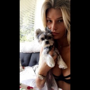 Samantha Hoopes Nude & Sexy 5.jpg