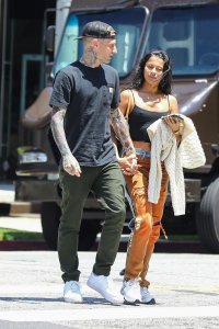 Sami Miro Braless Sexy TheFappeningBlog.com 8.jpg