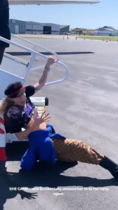 Miley Cyrus Nude TheFappeningBlog.com 6.jpg