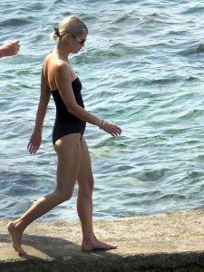 Pixie Geldof Sexy TheFappeningBlog.com 18.jpg