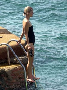 Pixie Geldof Sexy TheFappeningBlog.com 24.jpg