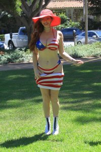 Phoebe Price Sexy TheFappeningBlog.com 3.jpg