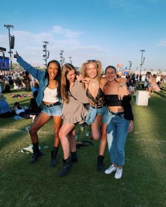 Josephine Skriver Sexy TheFappeningBlog.com 20.jpg