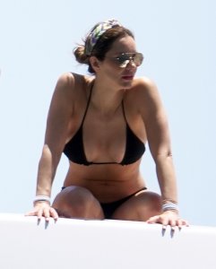 Katharine McPhee Sexy TheFappeningBlog.com 2.jpg