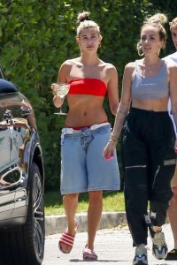 Hailey Bieber Sexy TheFappeningBlog.com 3.jpg