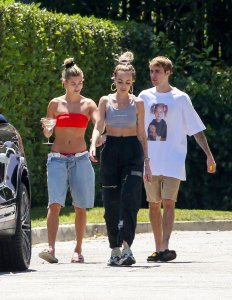 Hailey Bieber Sexy TheFappeningBlog.com 11.jpg
