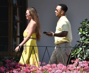 Chrissy Teigen Sexy TheFappeningBlog.com 42.jpg