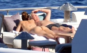 Katharine McPhee Nude & Sexy TheFappeningBlog.com 37.jpg