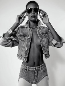 Débora Vanoverberghe Nude TheFappeningBlog.com 11.jpg