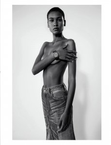 Débora Vanoverberghe Nude TheFappeningBlog.com 2.jpg