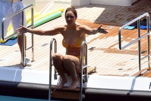 Katharine McPhee Sexy TheFappeningBlog.com 16.jpg