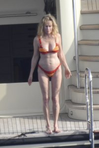 Melanie Griffith Sexy TheFappeningBlog.com 9.jpg