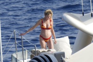 Melanie Griffith Sexy TheFappeningBlog.com 20.jpg