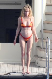 Melanie Griffith Sexy TheFappeningBlog.com 25.jpg