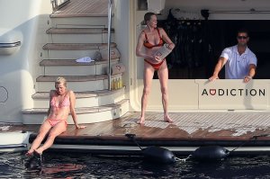 Melanie Griffith Sexy TheFappeningBlog.com 69.jpg