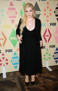 Abigail Breslin Cleavage 8.JPG