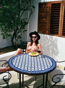 Paula Bulczynska Nude 5.jpg