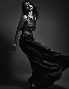 Yara Khmidan Sexy 16.jpg