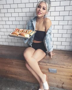 Amy Pham Sexy 3.jpg