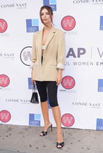 Emily Ratajkowski Sexy TheFappeningBlog.com 9.jpg