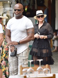 Kris Jenner Sexy TheFappeningBlog.com 16.jpg