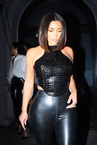 Kim Kardashian Sexy TheFappeningBlog.com 95.jpg