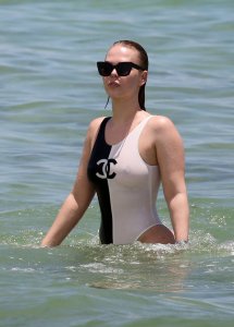 Bianca Elouise See Through Nude TheFappeningBlog.com 4.jpg